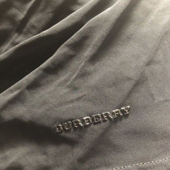 Authentic BURBERRY LONDON Ruched V-Neck BLACK Top - Picture 6 of 6